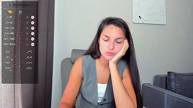 Snapshot of AngelGabe chatting on 06.19.26 AngelGabe online show from 06.19.26