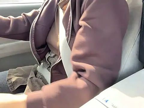 Snapshot of Mahirun6868 chatting on 03.18.26 Mahirun6868 online show from 03.18.26