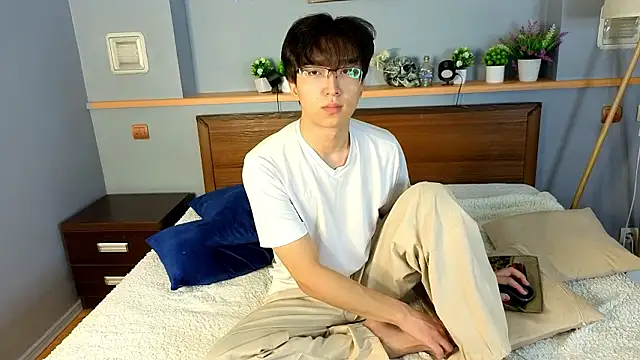 Snapshot of DianInav chatting on 02.20.26 DianInav online show from 02.20.26