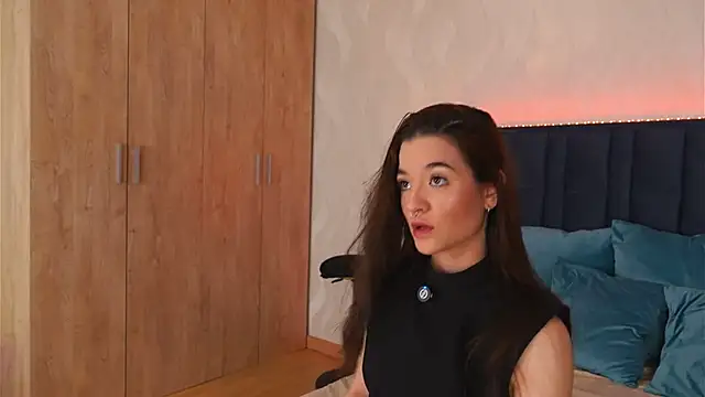 LucyDeLuca online show from 03.15.26