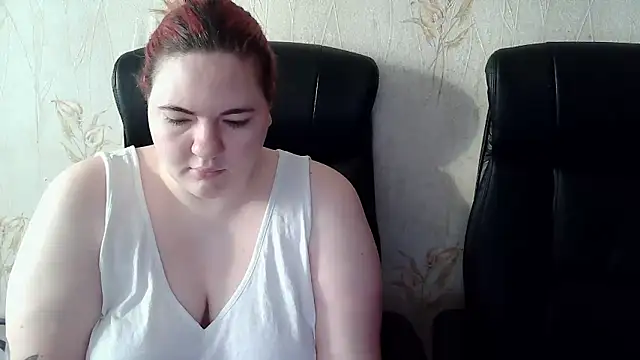 Snapshot of ElviraOreilly chatting on 02.18.26 ElviraOreilly online show from 02.18.26