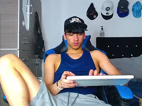 Snapshot of Lyam_Russo chatting on 02.27.26 Lyam Russo online show from 02.27.26