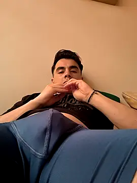 PornOliver247 online show from 02.16.26