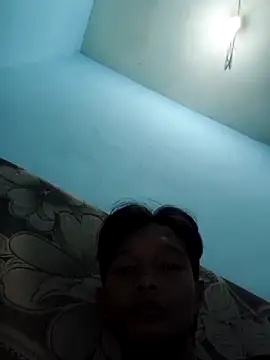 Snapshot of Kalimoada chatting on 02.27.26 Kalimoada online show from 02.27.26