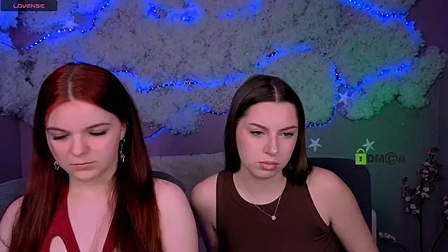 Snapshot of amalialowell chatting on 04.04.26 amalialowell online show from 04.04.26
