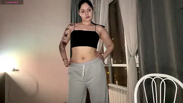 Snapshot of RaquelsHusband chatting on 03.01.26 RaquelsHusband online show from 03.01.26