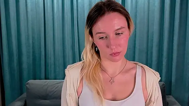 Snapshot of AshleyySchwartz chatting on 02.25.26 AshleyySchwartz online show from 02.25.26