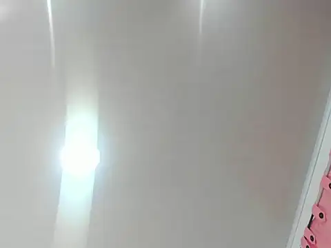Snapshot of Mia-BOOBSPRETTY chatting on 03.19.26 Mia-BOOBSPRETTY online show from 03.19.26