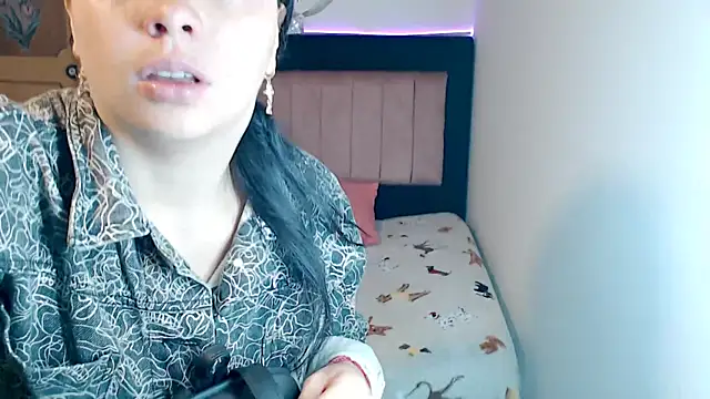 Snapshot of MARYXS1 chatting on 02.17.26 MARYXS1 online show from 02.17.26