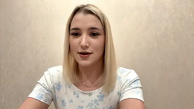 Snapshot of MerryVideo chatting on 02.19.26 MerryVideo online show from 02.19.26