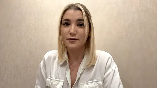 Snapshot of MerryVideo chatting on 02.23.26 MerryVideo online show from 02.23.26