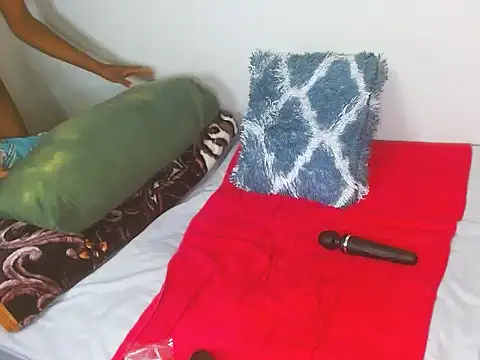 ChocoSlenderXXX online show from 04.05.26