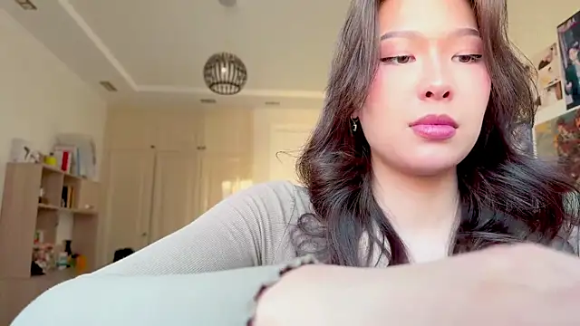 HannaOreo online show from 04.03.26