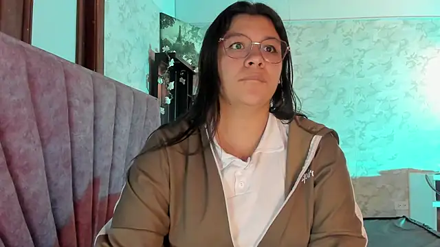 Snapshot of belen_green chatting on 05.22.26 belen green online show from 05.22.26