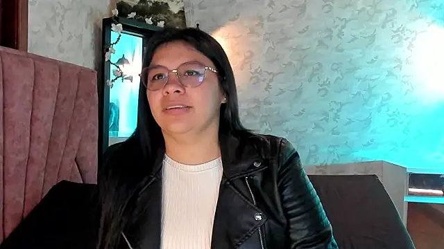 Snapshot of belen_green chatting on 05.31.26 belen green online show from 05.31.26