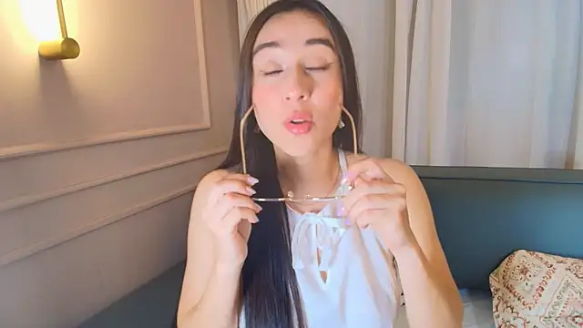 Dorothy valerisse online show from 03.18.26