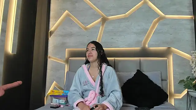 SilkNyx online show from 02.20.26