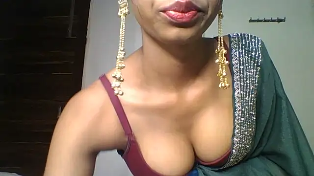 Snapshot of Rani1993 chatting on 07.14.26 Rani1993 online show from 07.14.26