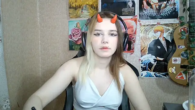 MilaTyan online show from 04.18.26