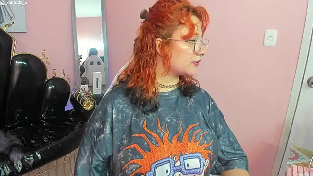 Snapshot of _carlotta_x chatting on 04.29.26 carlotta x online show from 04.29.26