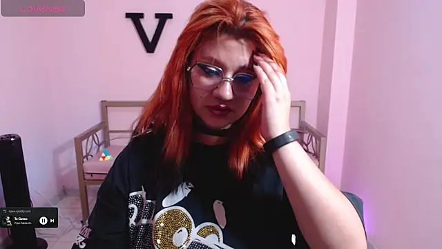 Snapshot of _carlotta_x chatting on 05.06.26 carlotta x online show from 05.06.26