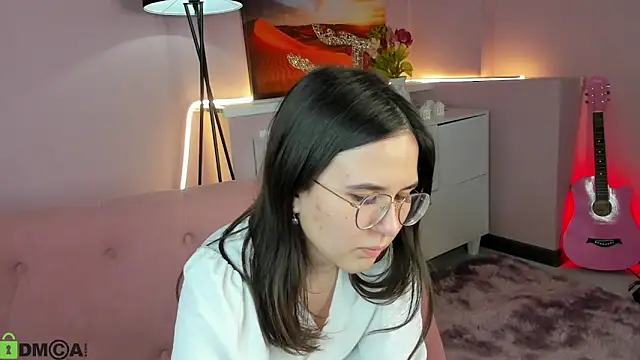 leylamirage online show from 03.13.26