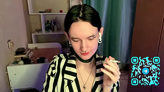 MabelDefina online show from 04.16.26