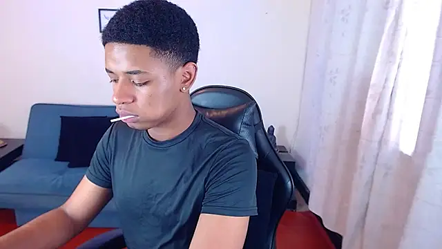 liiam3 online show from 03.04.26