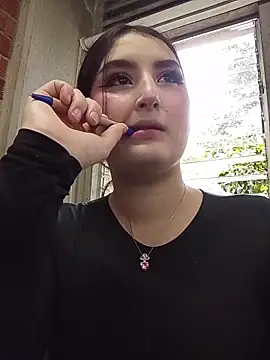 zoe moon   online show from 03.28.26