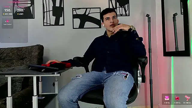 Snapshot of nico_pelusa chatting on 02.22.26 nico pelusa online show from 02.22.26