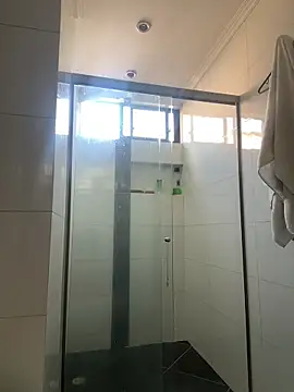 noa blue online show from 03.16.26