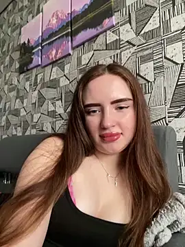 Snapshot of SofaLav chatting on 02.28.26 SofaLav online show from 02.28.26