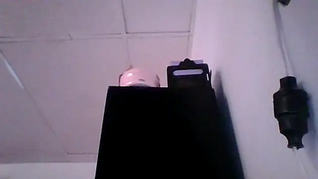 pocahontas hotty online show from 04.01.26