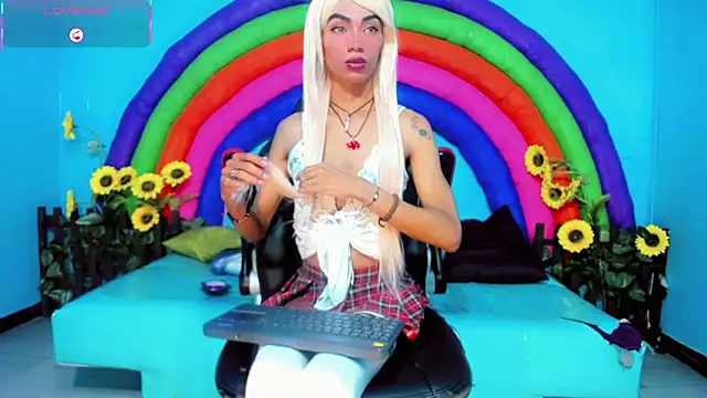 Snapshot of suzume_Mendez chatting on 03.30.26 suzume Mendez online show from 03.30.26