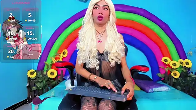 Snapshot of suzume_Mendez chatting on 04.10.26 suzume Mendez online show from 04.10.26