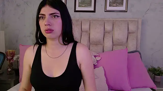 Snapshot of IsabellaRossi chatting on 04.12.26 IsabellaRossi online show from 04.12.26