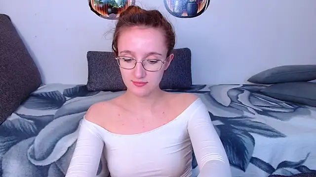 miay here  online show from 04.08.26