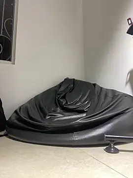 Snapshot of katasanz chatting on 02.28.26 katasanz online show from 02.28.26