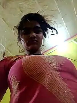 Snapshot of Cute_Mahek99 chatting on 07.06.26 Cute Mahek99 online show from 07.06.26