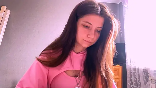 LunnaBliss online show from 04.11.26