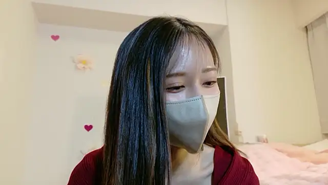 Snapshot of maichan_v chatting on 02.24.26 maichan v online show from 02.24.26