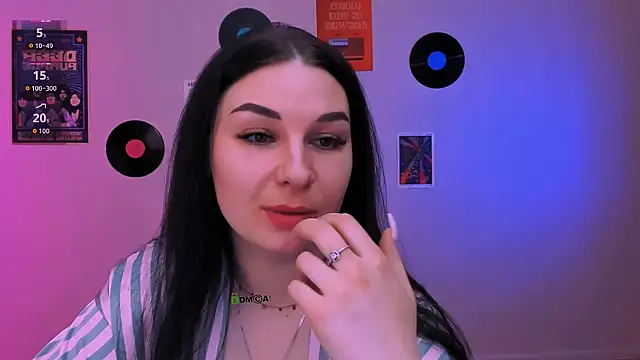 Snapshot of olivia_rage chatting on 05.10.26 olivia rage online show from 05.10.26