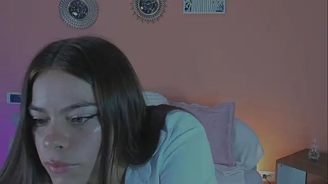 Snapshot of Luna_velmont chatting on 02.23.26 Luna velmont online show from 02.23.26