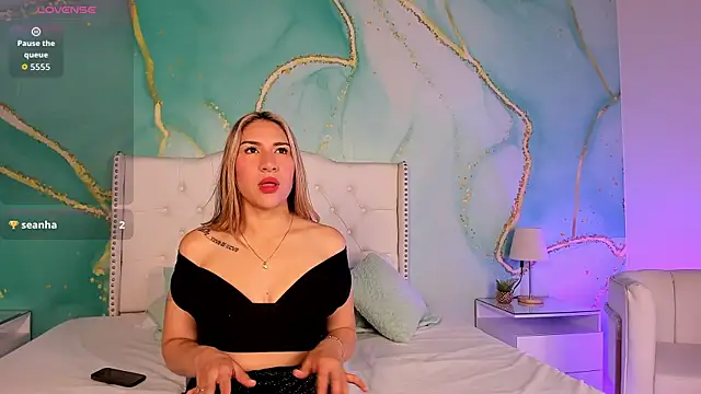 milkavelvett online show from 02.27.26