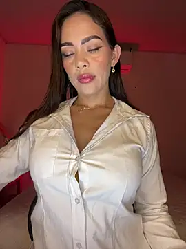 Snapshot of samanta_94 chatting on 05.22.26 samanta 94 online show from 05.22.26