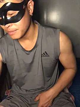  Men 2026 online show from 04.17.26