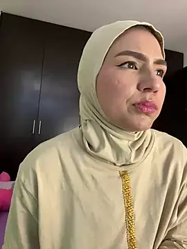 Snapshot of Darsha_Khemu chatting on 07.11.26 Darsha Khemu online show from 07.11.26