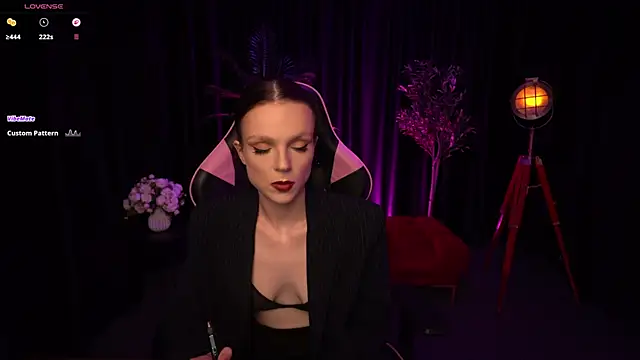 Wild Alice me online show from 07.19.26