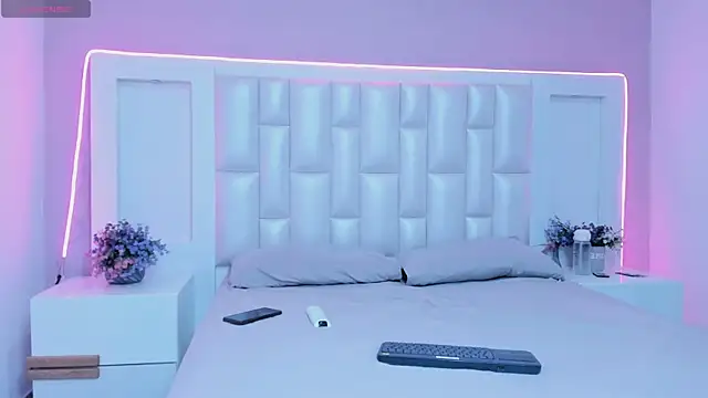 Liia Collins online show from 03.10.26