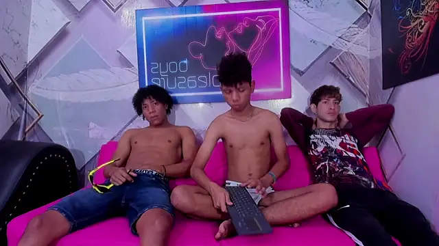 Spicy guys online show from 03.08.26